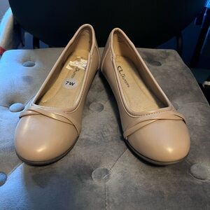 CL by Laundry Women's Loafers size 7 Wide